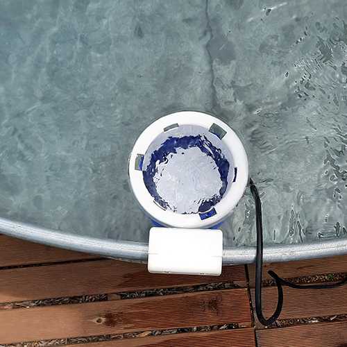 Depuradora GRE de cartucho tipo skimmer de superfície, perfecta para piscinas pequeñas de acero como las Stock Tank Pool de Pool&Tina.